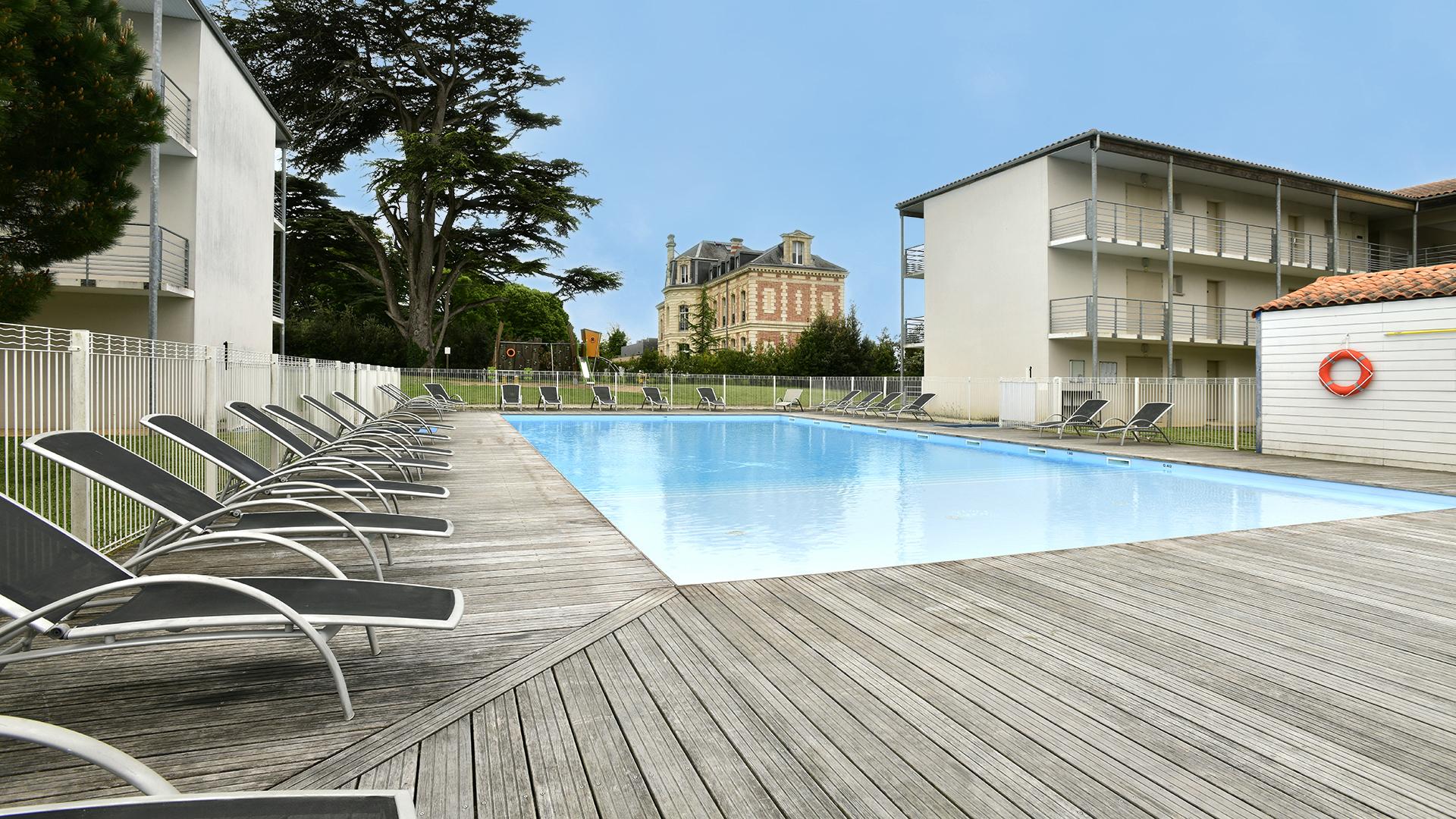Vacanceole - Le Domaine Du Chateau - La Rochelle / Ile De Re Lagord Exterior photo
